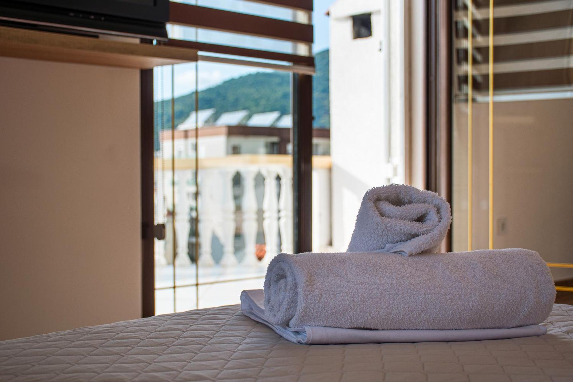Villa Vojnic Budva Bagian luar foto