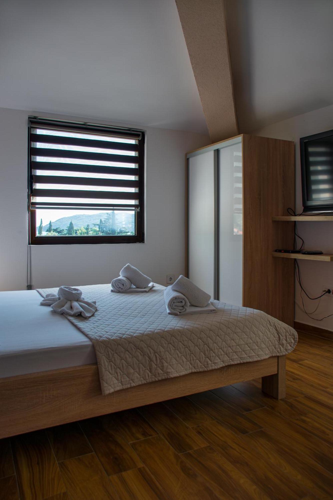 Villa Vojnic Budva Bagian luar foto