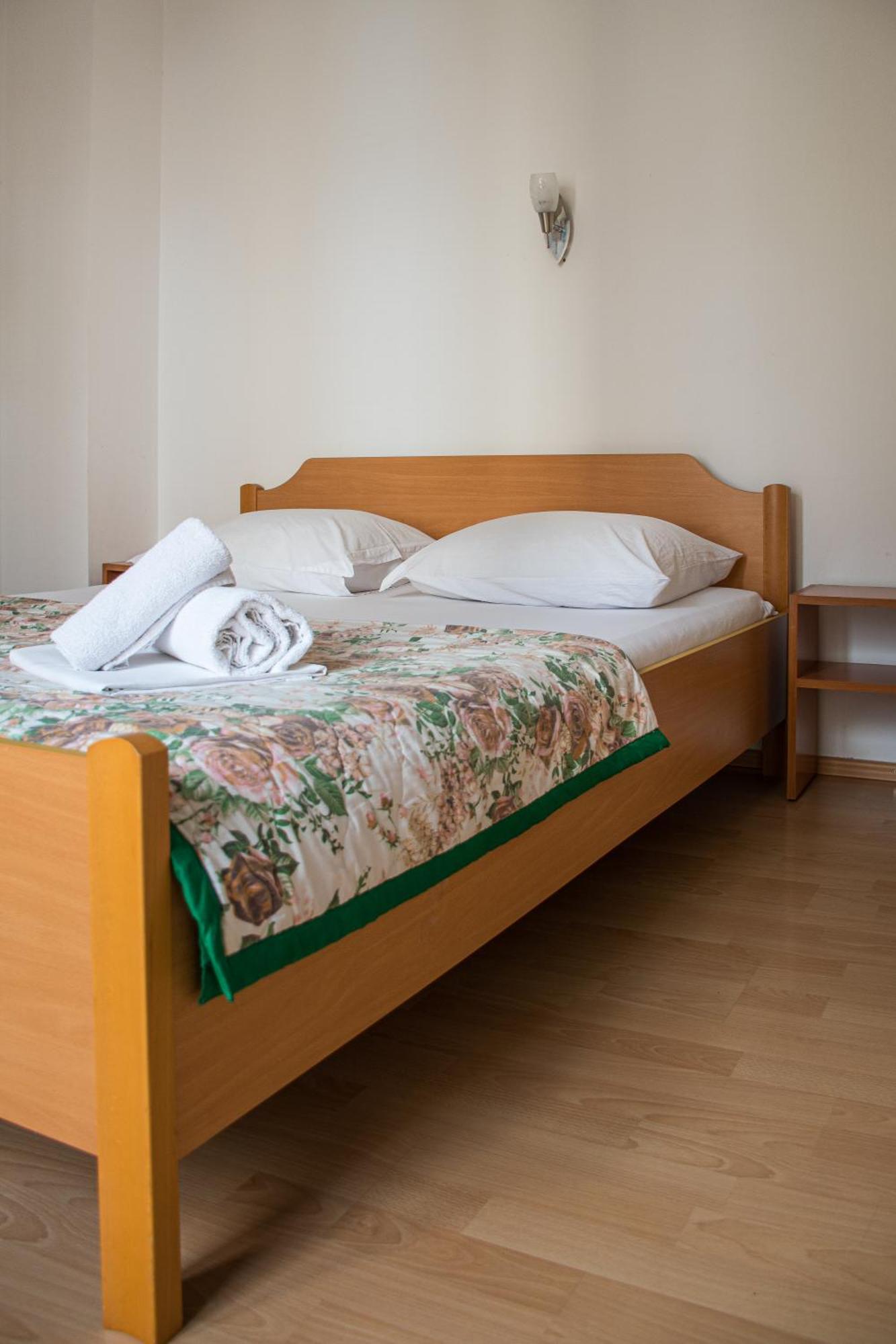 Villa Vojnic Budva Bagian luar foto