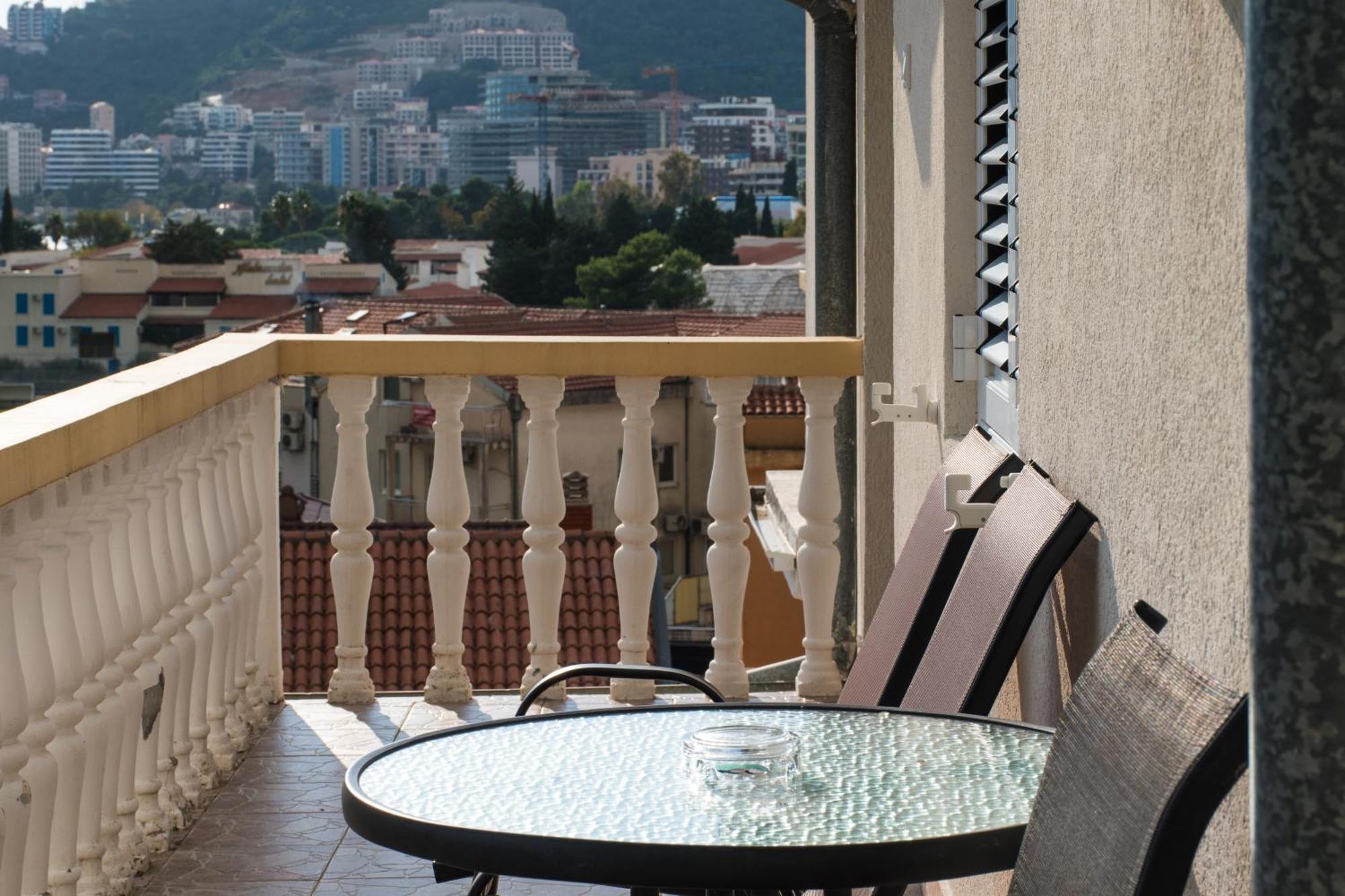 Villa Vojnic Budva Bagian luar foto