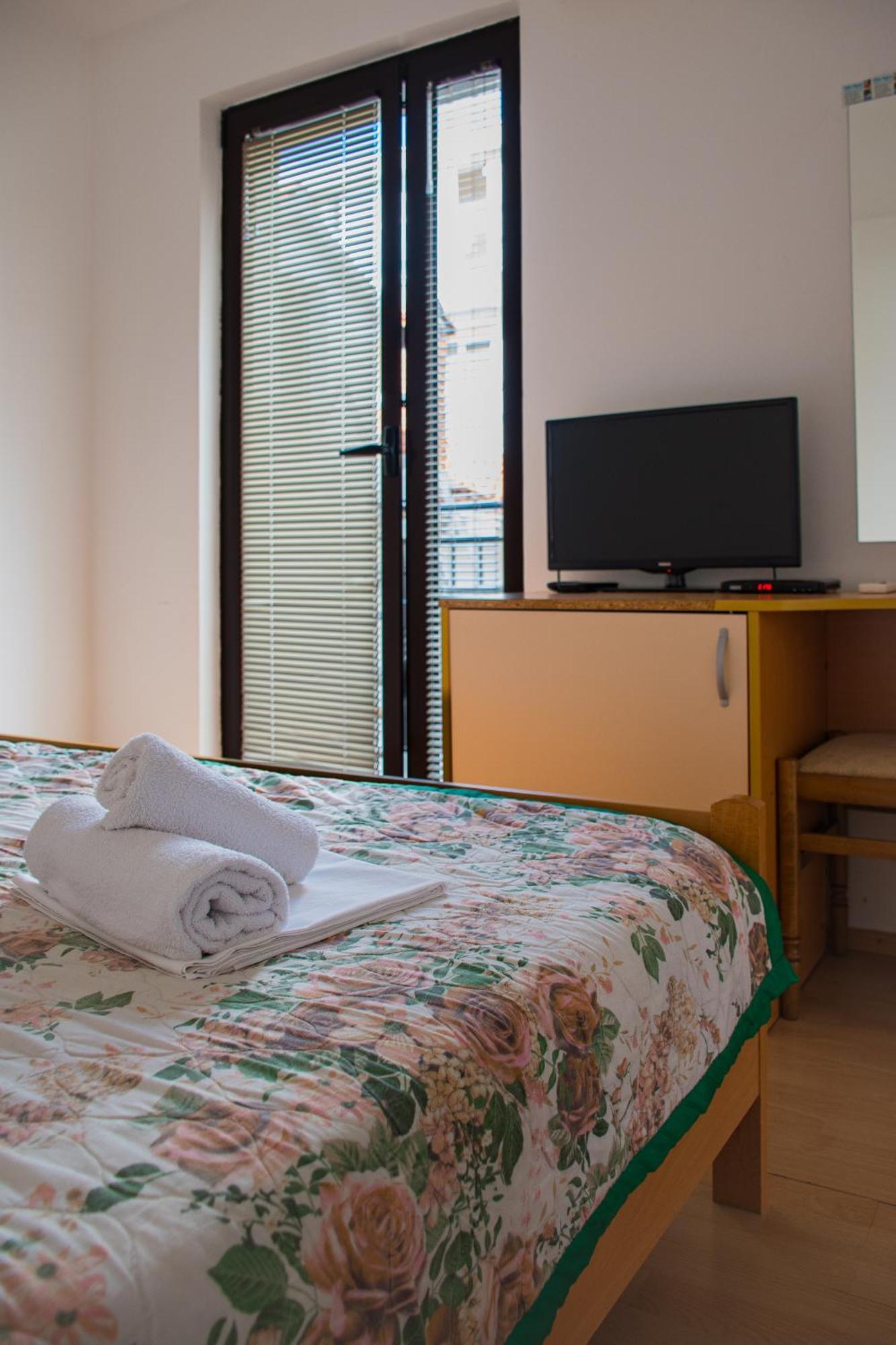 Villa Vojnic Budva Bagian luar foto