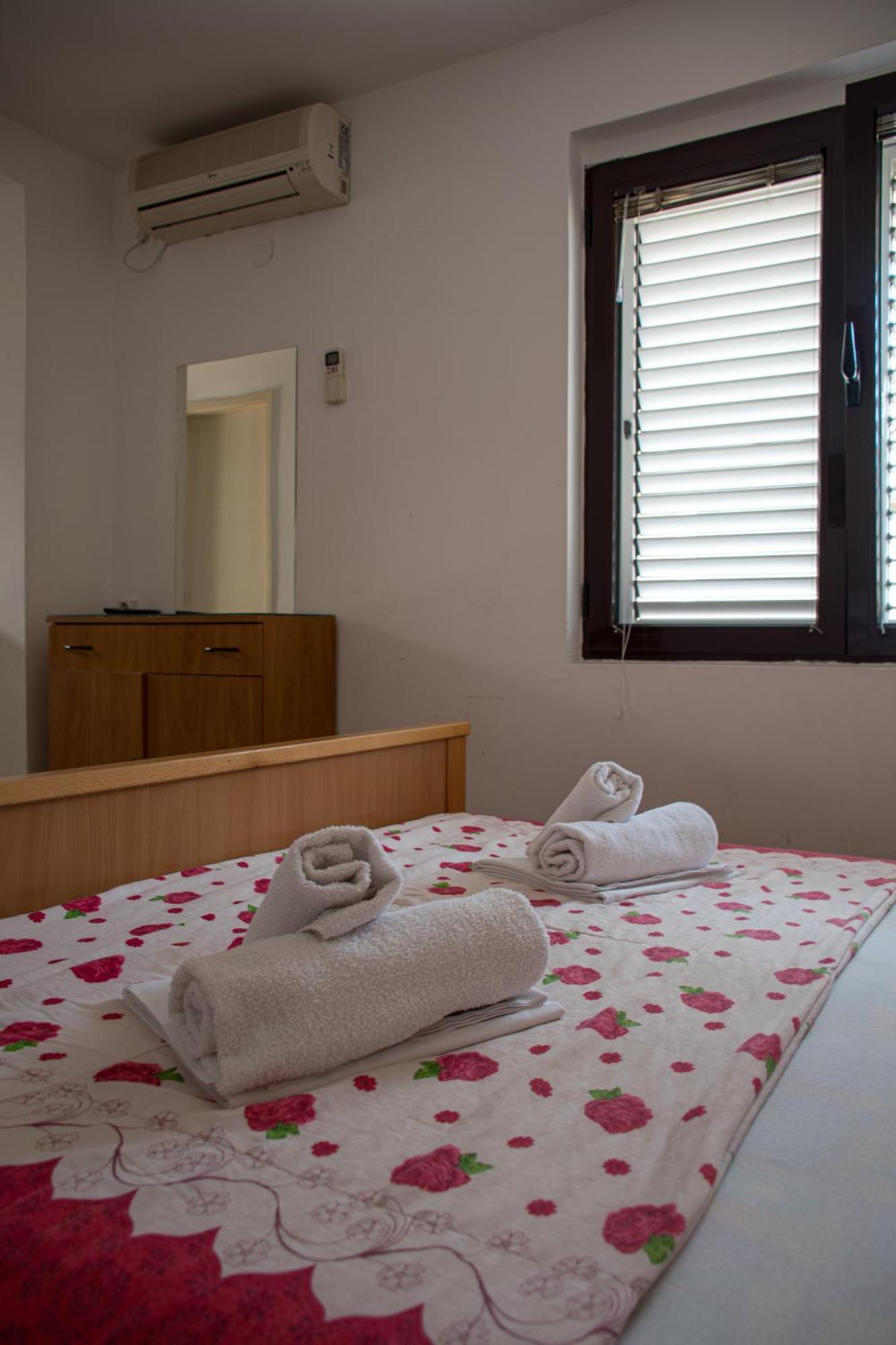 Villa Vojnic Budva Bagian luar foto