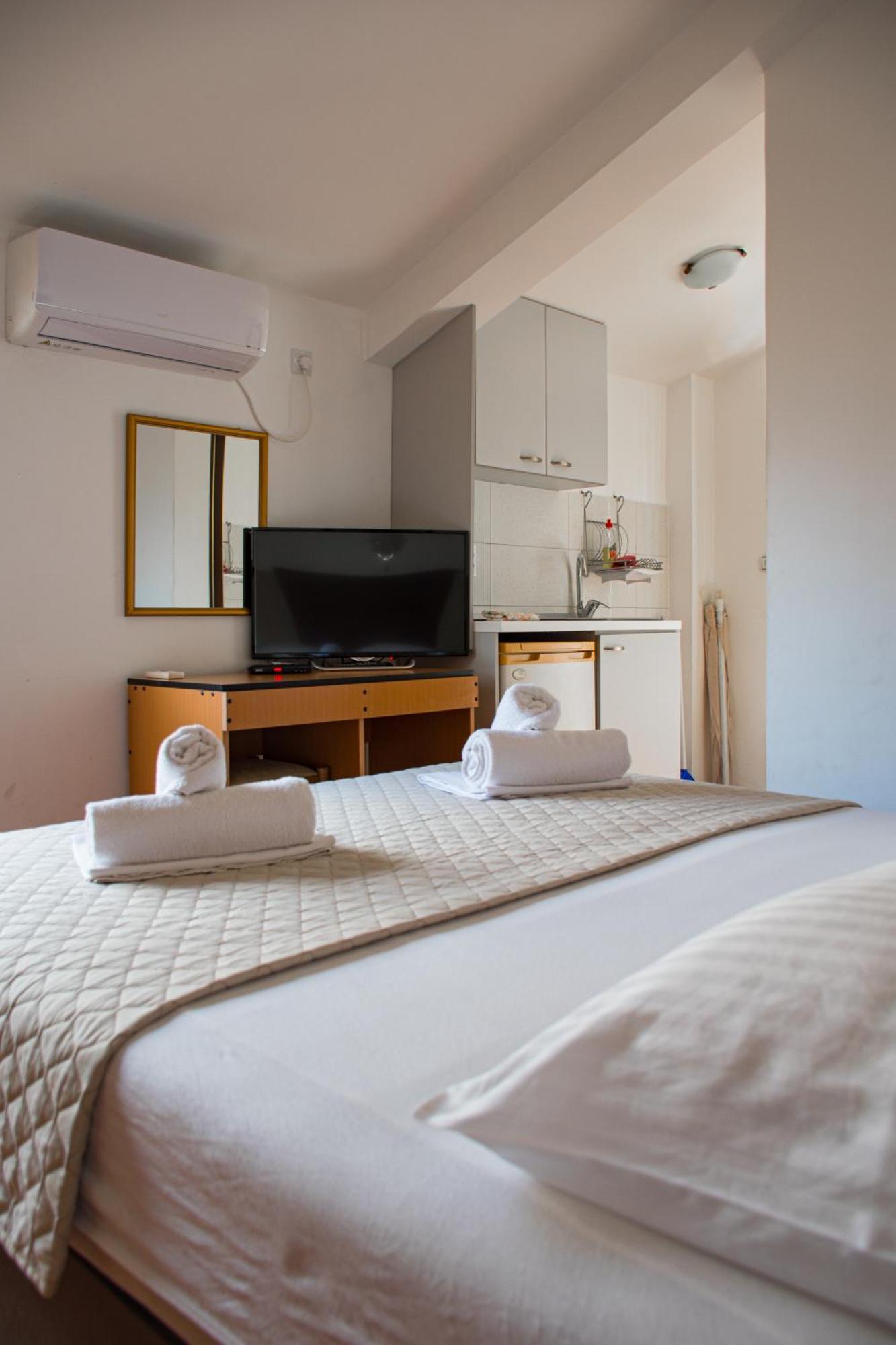 Villa Vojnic Budva Bagian luar foto