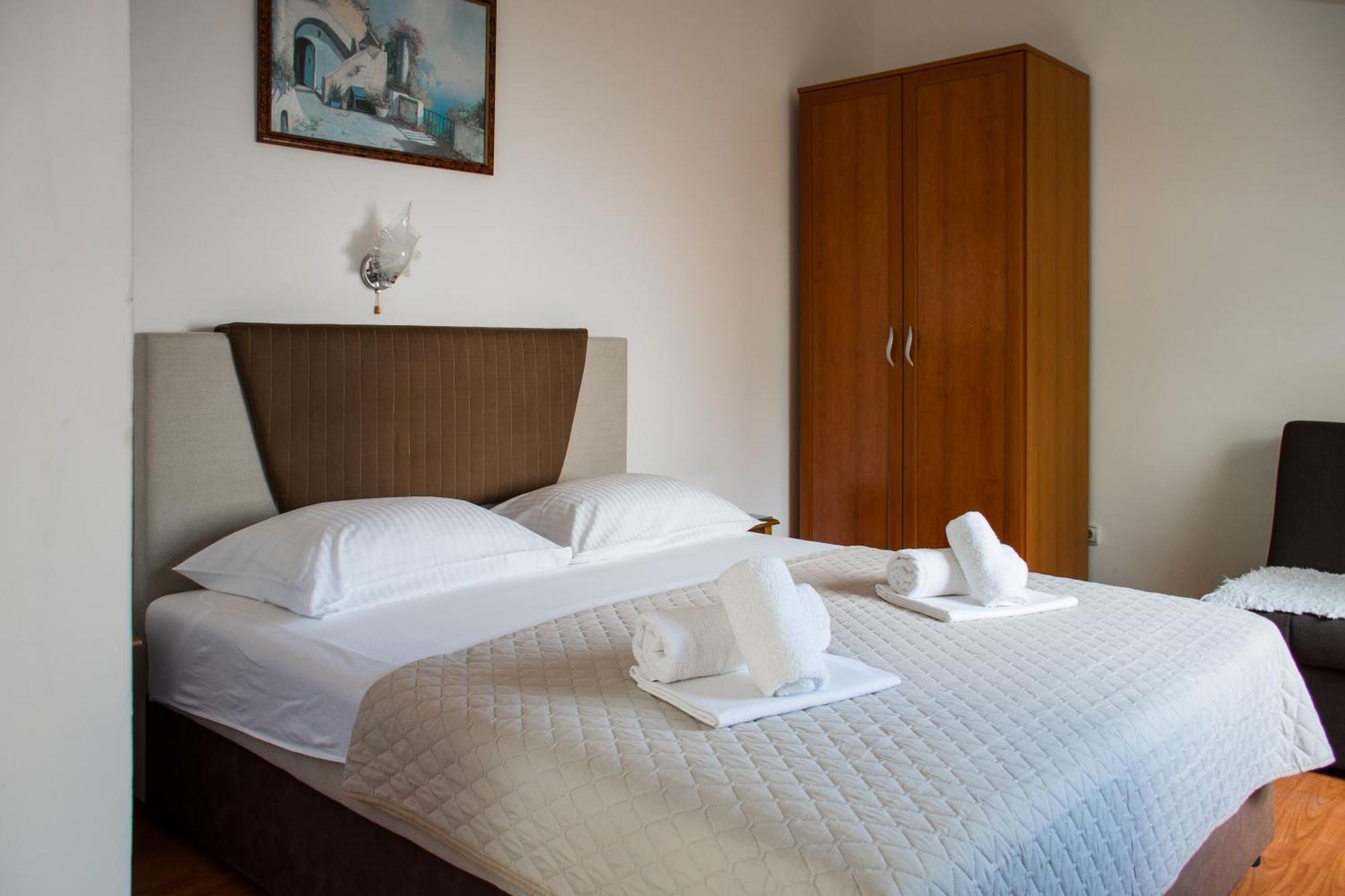 Villa Vojnic Budva Bagian luar foto